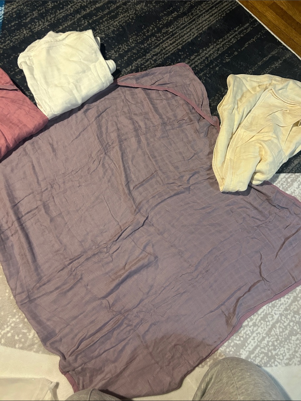Baby bath towels set of four new